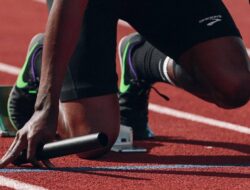 Penyebab Ingin Muntah Setelah Lari Kencang / Sprint, Ini Dugaannya