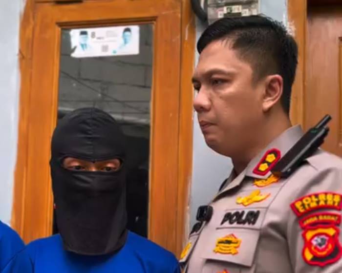 Chef hotel di Bandung Barat ditangkap karena produksi narkotika cair sintetis. Polisi sita 1.350 ml siap edar dari rumah kontrakan Cimahi.