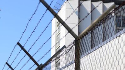 Bukan Hanya Penjara, Pengajar yang Terbukti Melakukan Kekerasan Terhadap Murid Bisa Terkena Denda Sebesar Ini!