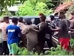 Suami Sibuk Kerja di Korea, Istri di Grobogan Digrebeg Warga Saat Berduaan dengan Pria Lain! Diduga Selingkuhan