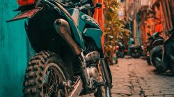 Sayang Motor Mahal tapi Parkir di Gang Sempit? Hati-hati Bodi Baret, Bro!