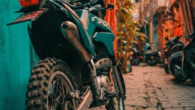 Sayang Motor Mahal tapi Parkir di Gang Sempit? Hati-hati Bodi Baret, Bro!