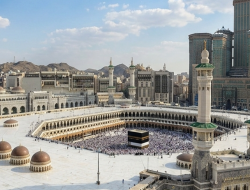 Cara Umroh Hemat Tanpa Mengurangi Kualitas Ibadah, Ini Strategi yang Jarang Diketahui Jamaah