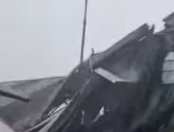 Hujan Deras dan Angin Kencang Terjang Padalarang, Masjid dan Rumah Warga Rusak